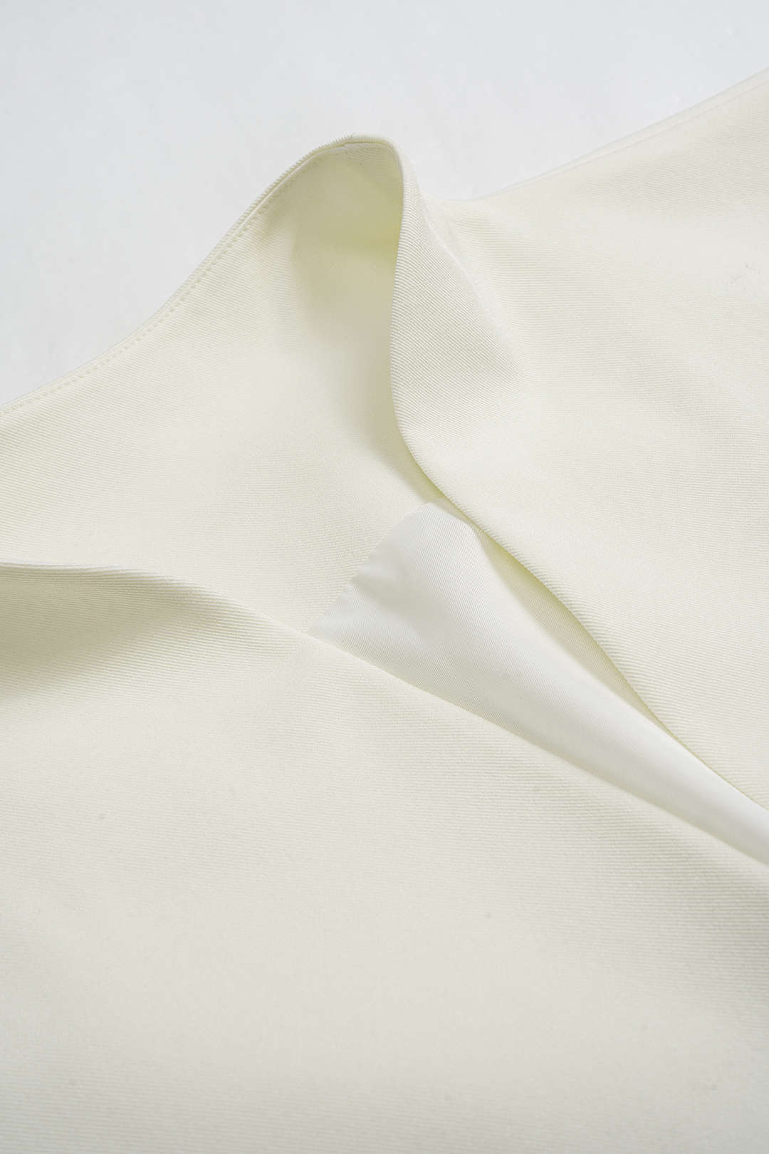 Gilet met knoopdetail