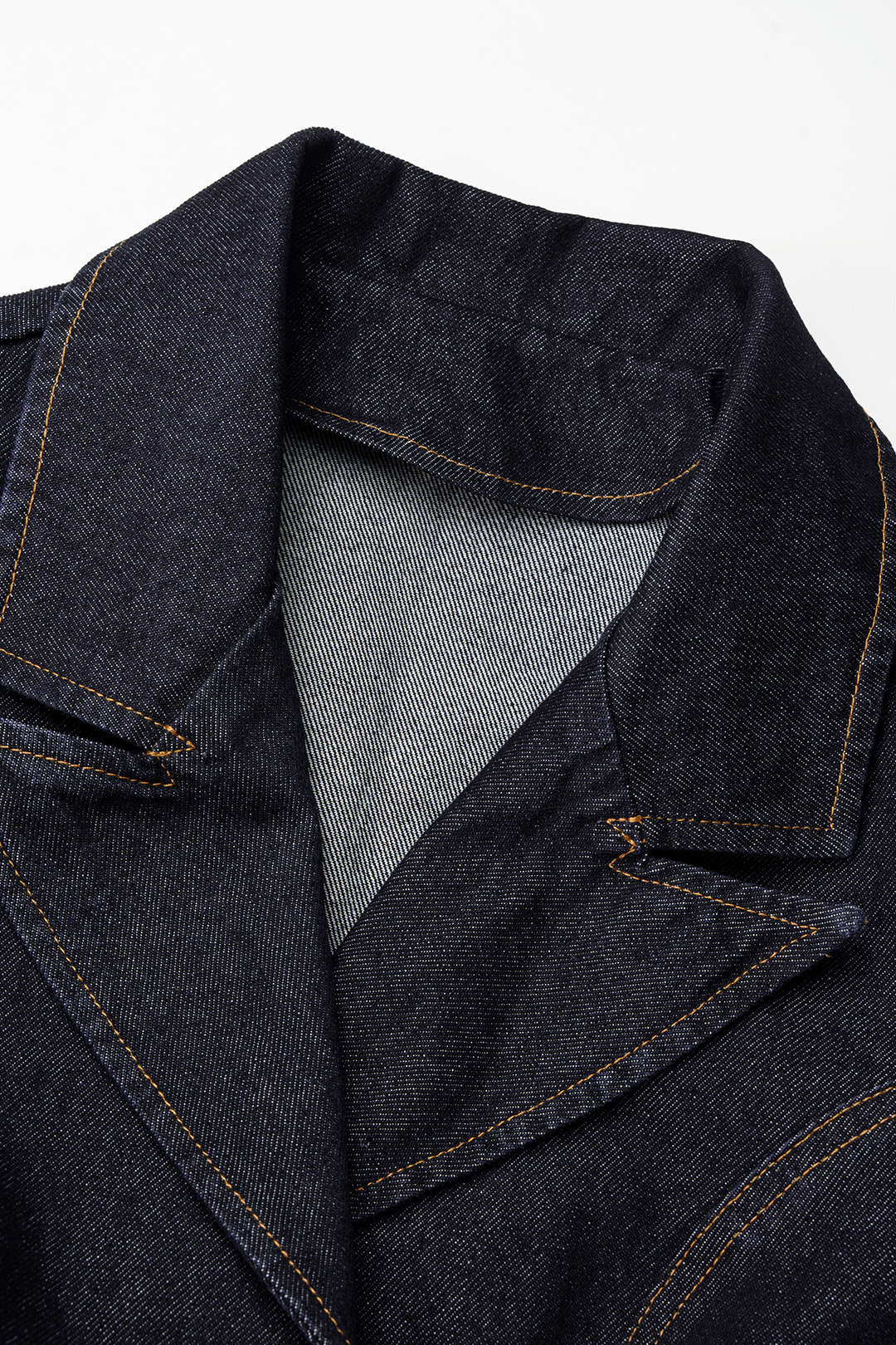 Denim jasje met riem