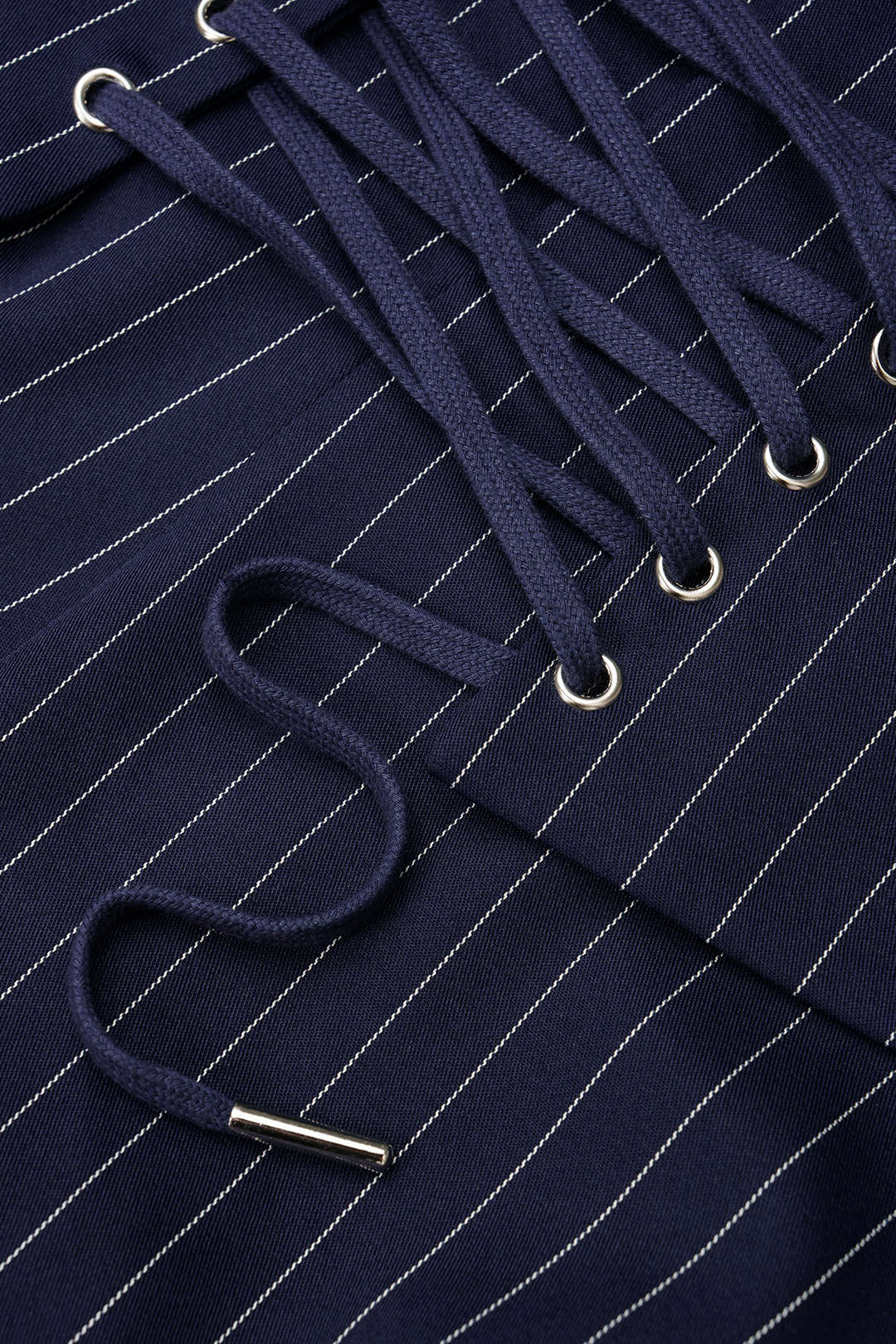 Karlijn - Gestreepte broek met strik en rechte pijp