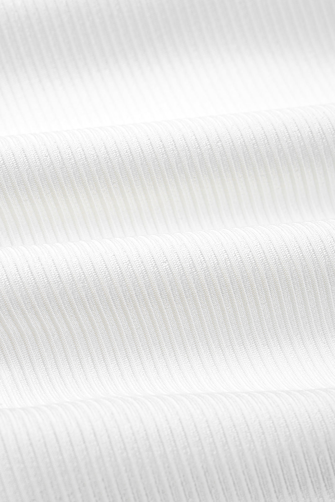 Metallic minijurk met ronde hals en korte mouwen