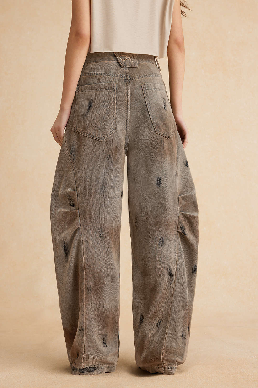 Kiki - Jeans met wijde pijpen en ballonmodel
