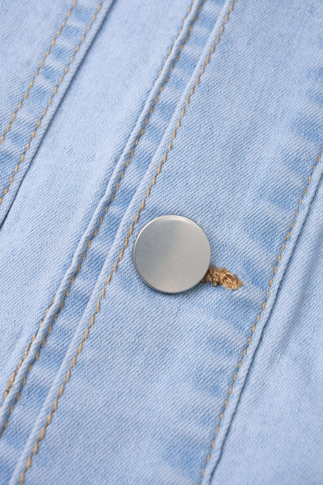 Denim blouse met strik, zakken en korte mouwen
