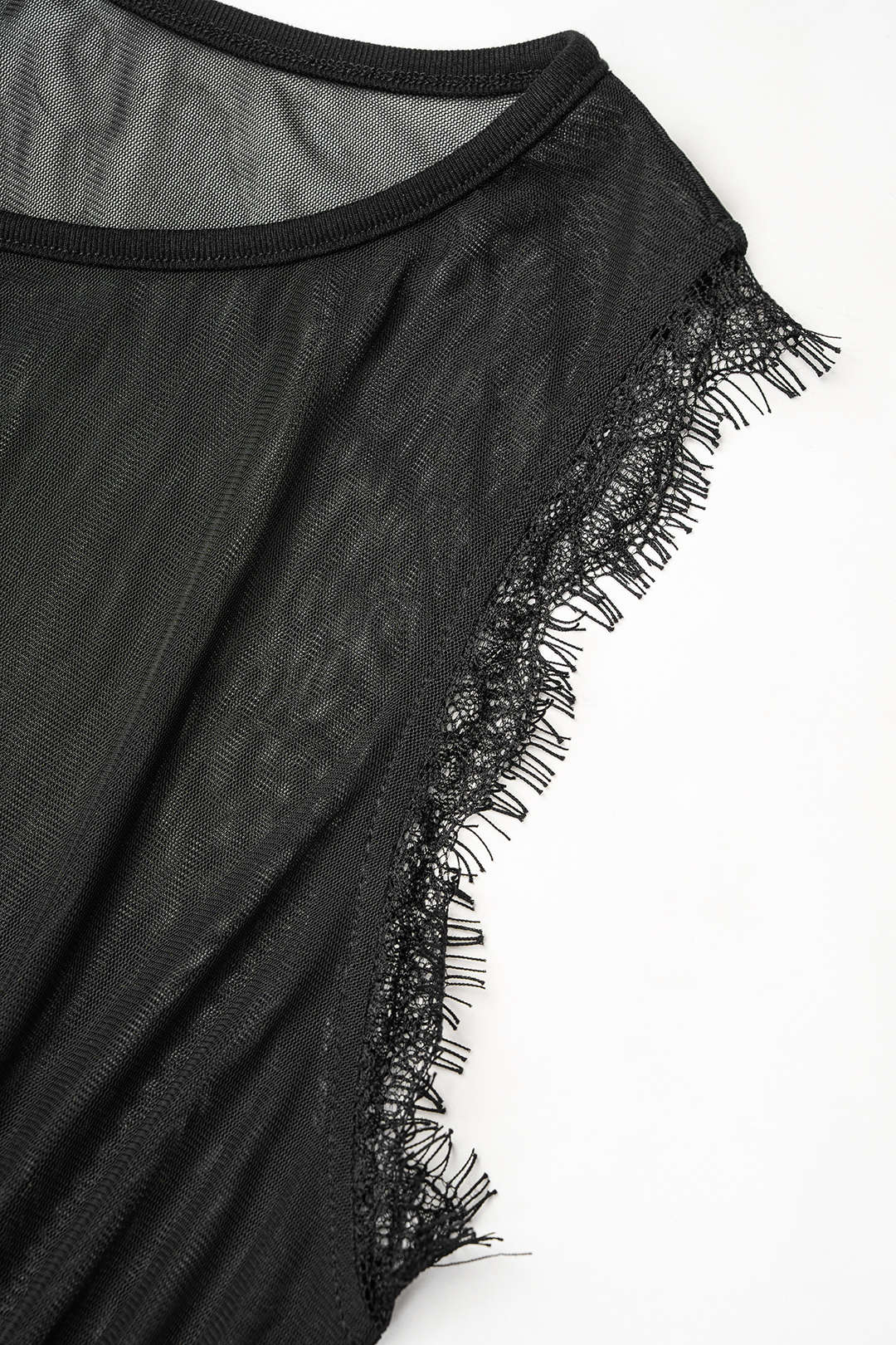 Mesh patchwork body met kanten rand en halternek
