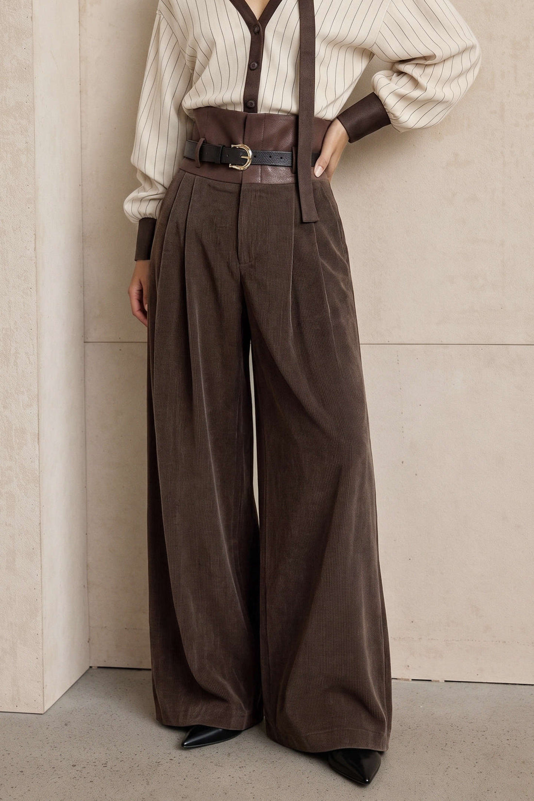 Ribfluwelen patchwork broek met riem en hoge taille