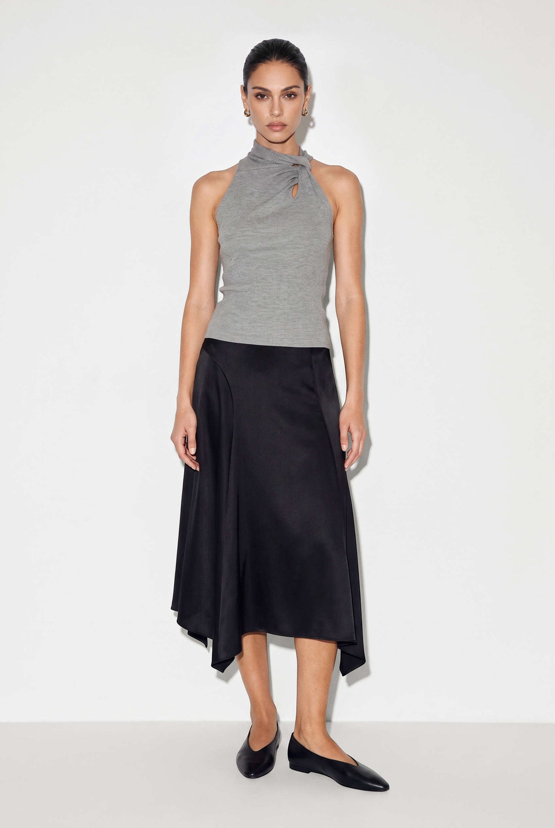 Asymmetrische tanktop met uitsnijding
