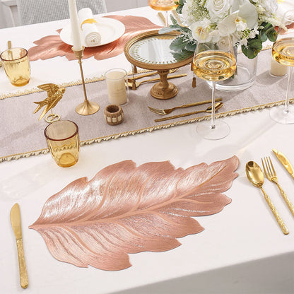 🎉Nieuwjaarscadeau 50% korting! 🌟Goudkleurige 3D-blad-placemat – Luxe tafeldecoratie, hittebestendig en waterdicht: perfect voor feestjes en dagelijks gebruik!